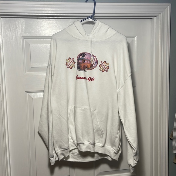 Gildan Other - Savannah, GA Gildan Sweatshirt